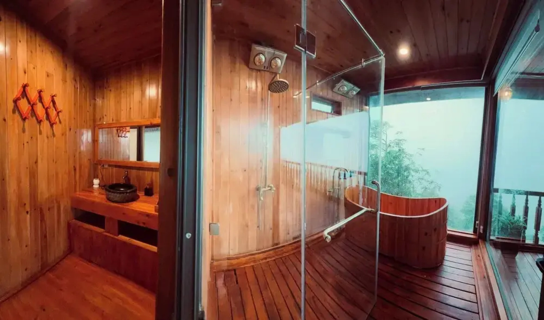 Heaven Gate Hotel O Quy Ho