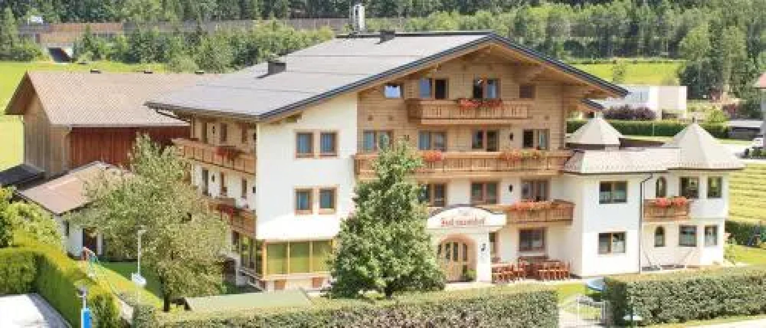 Holzmannhof und Michis Appartementhaus