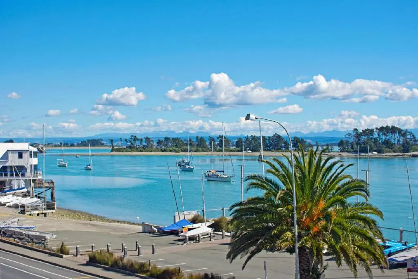 The Waterfront Penthouse 11