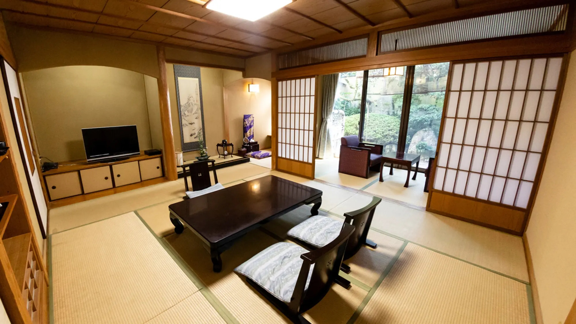 Ureshino Onsen Cha no Kokoro Warakuen