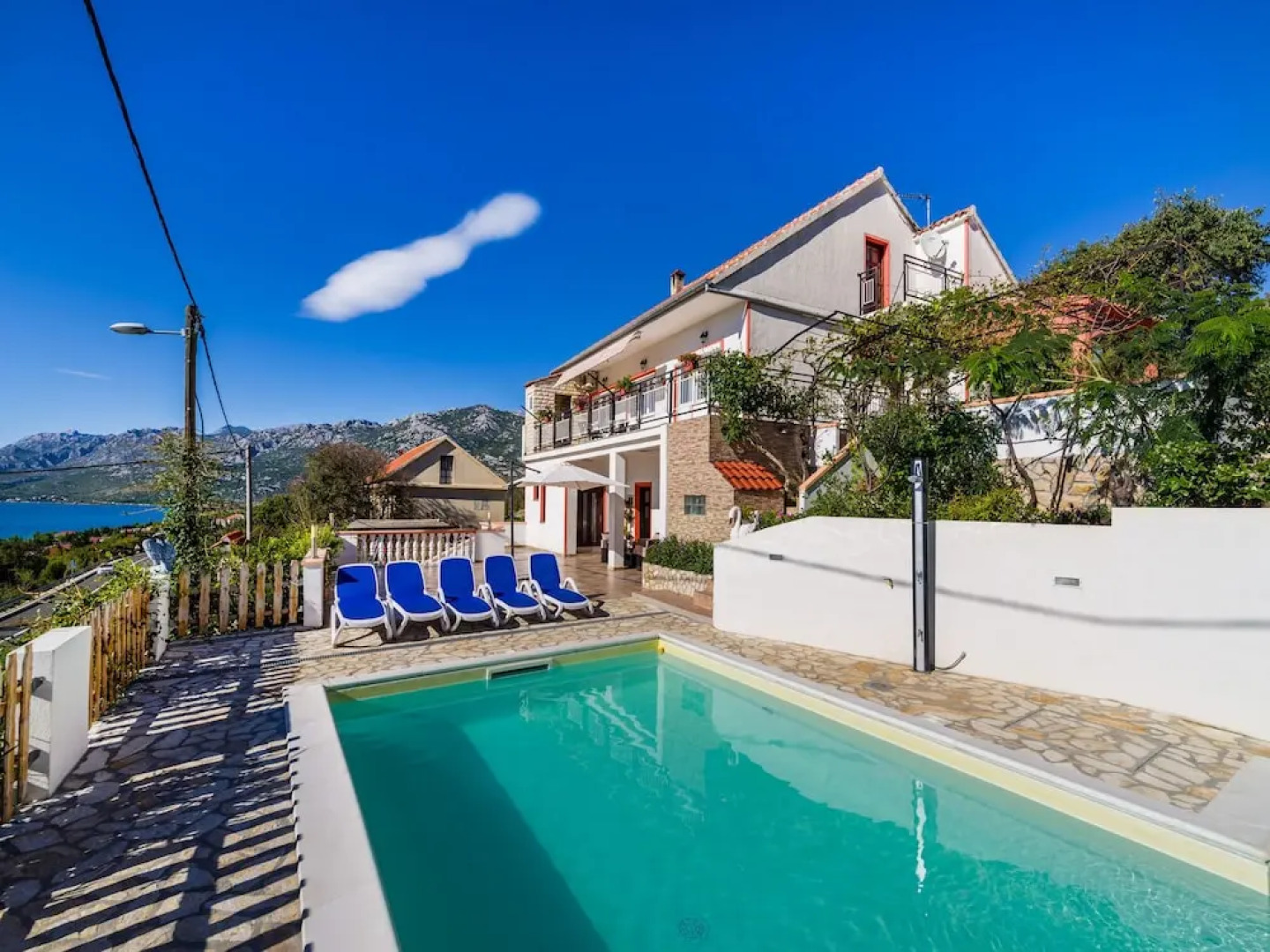 House Marija-with View to the sea and the Mountains