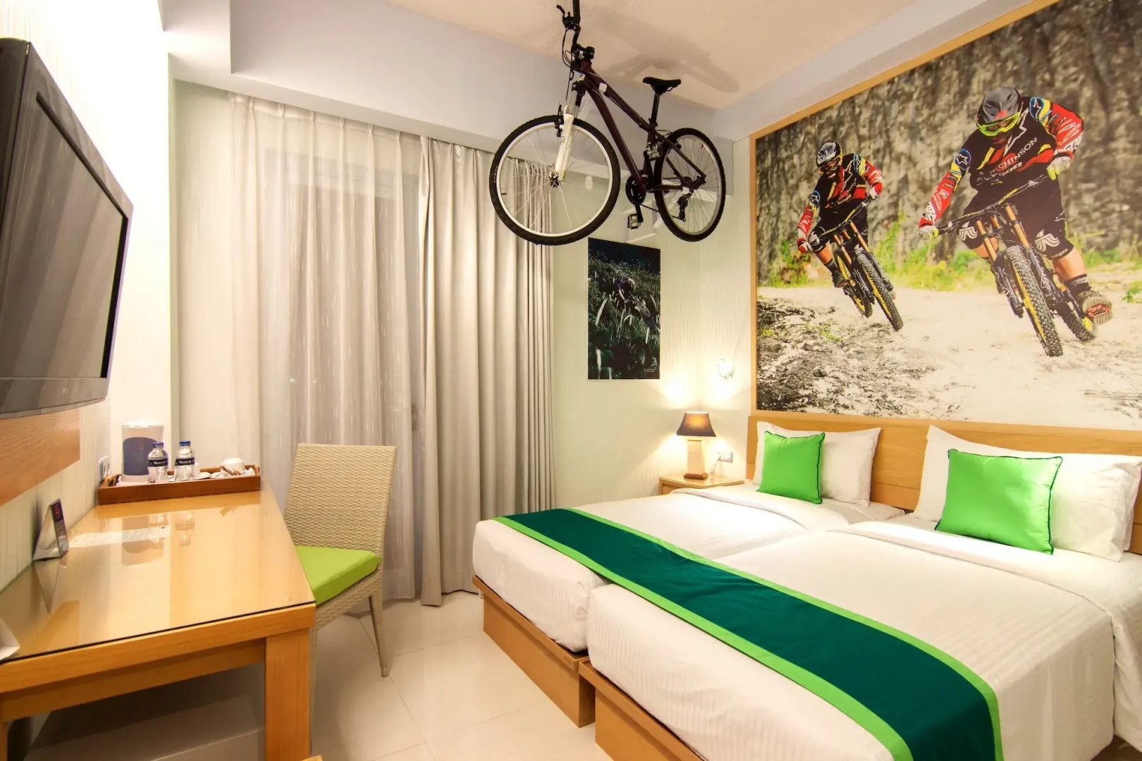 Rhadana Hotel