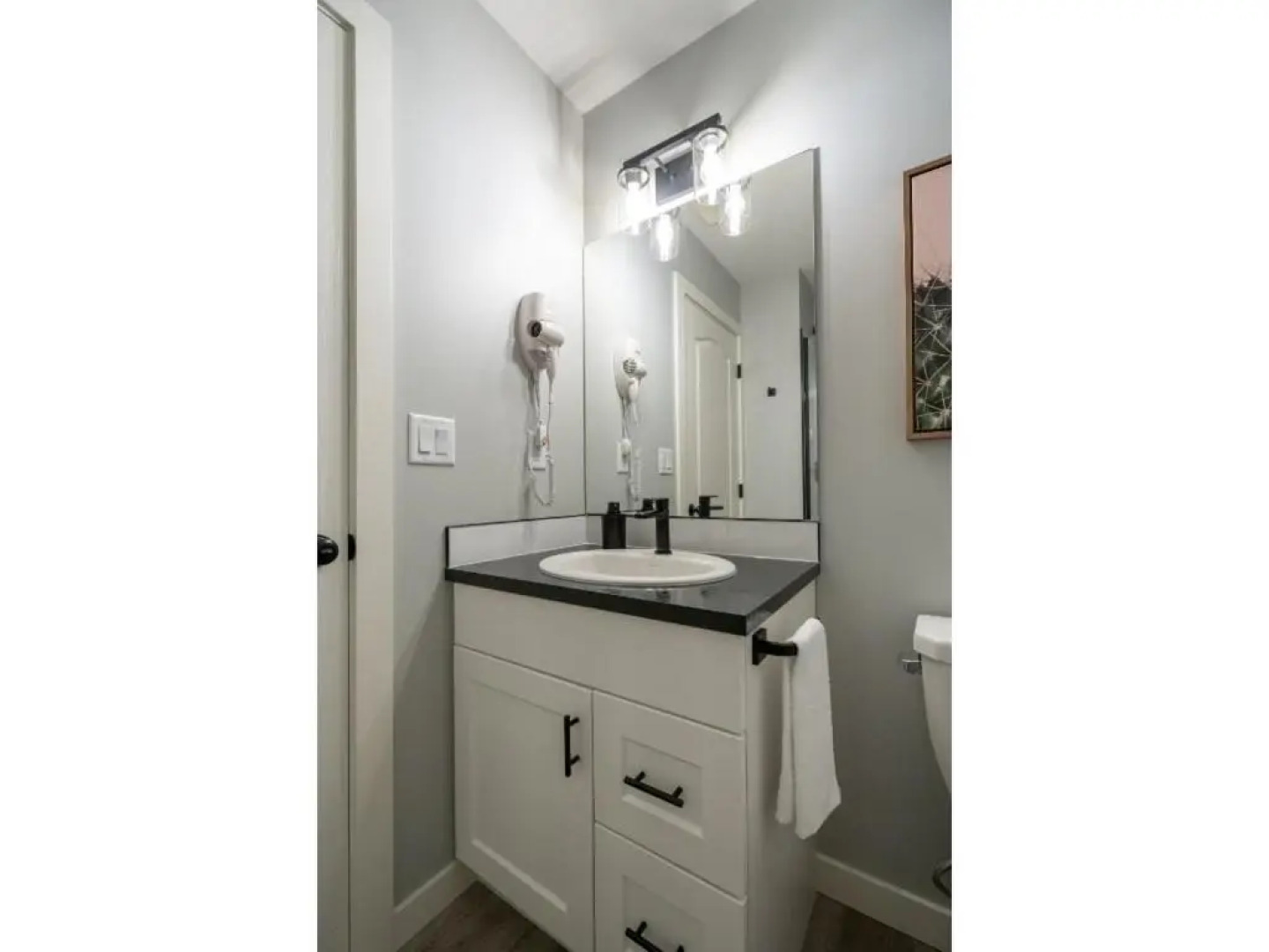 The Saturday I Sleeps 16 I BBQ & Patio I Fire Pit