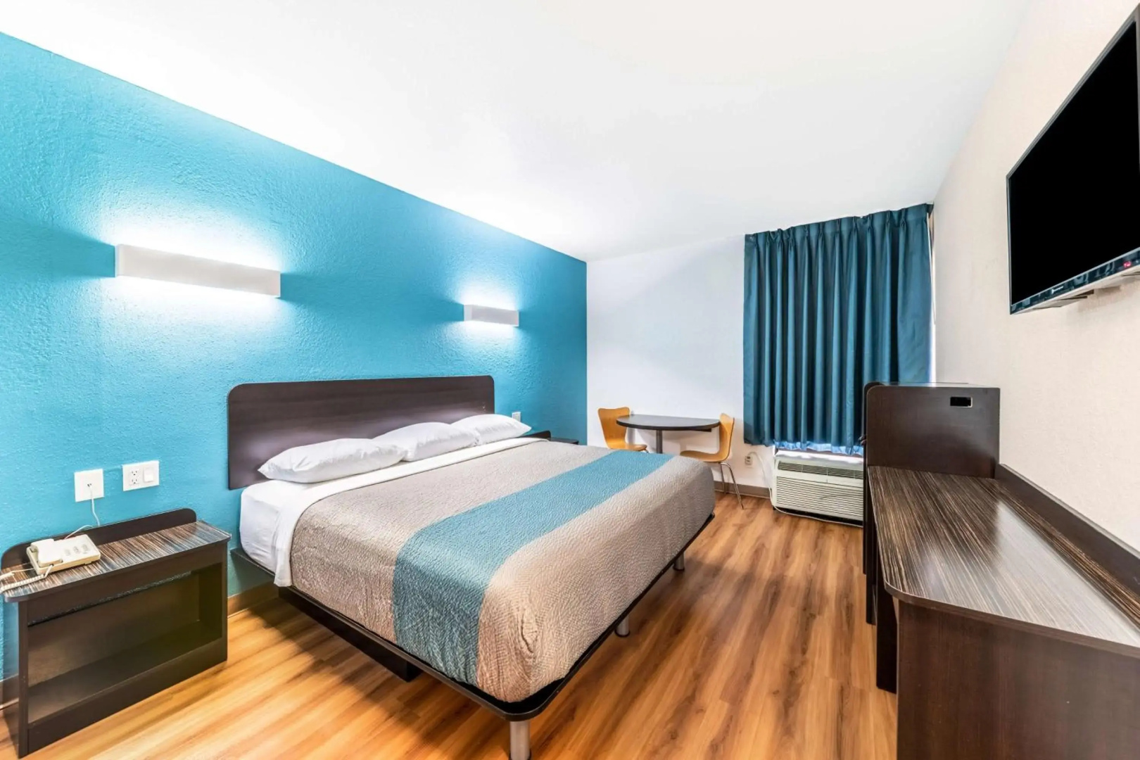 Motel 6 Lewisville, TX - Medical City