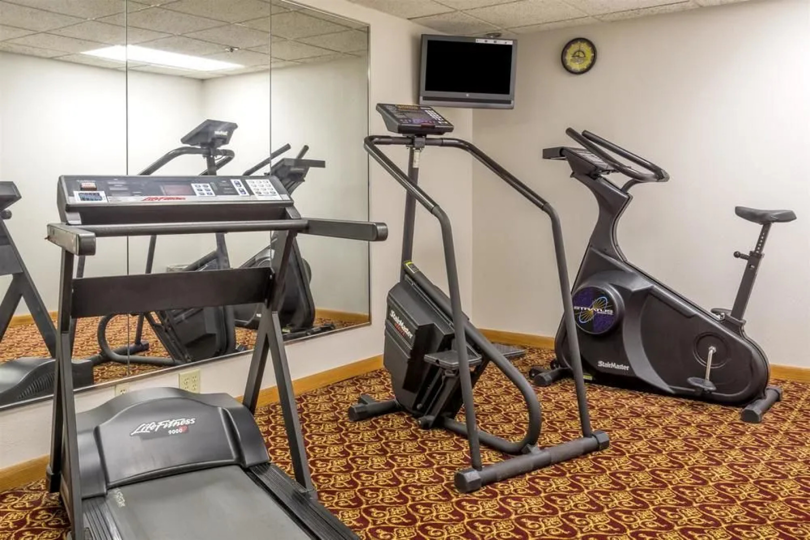 Days Inn by Wyndham Mounds View Twin Cities North