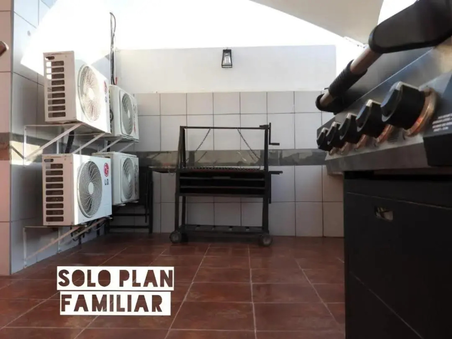 Bonita Casa en Condominio con Alberca y Acceso al Lago