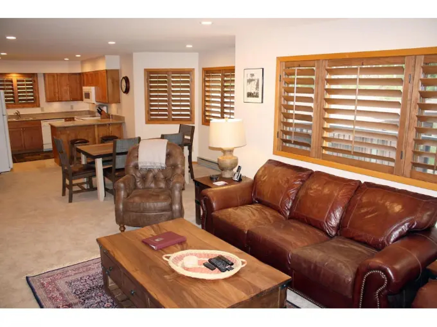 Woods Manor Condo