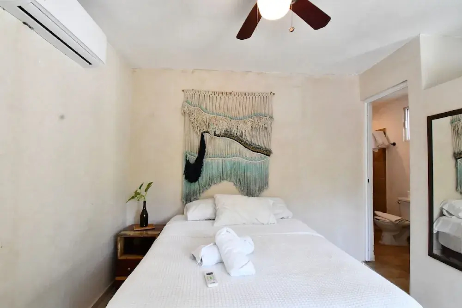 Casa Maria Bonita Hotel & Restaurant El Cuyo by Spot Rentals