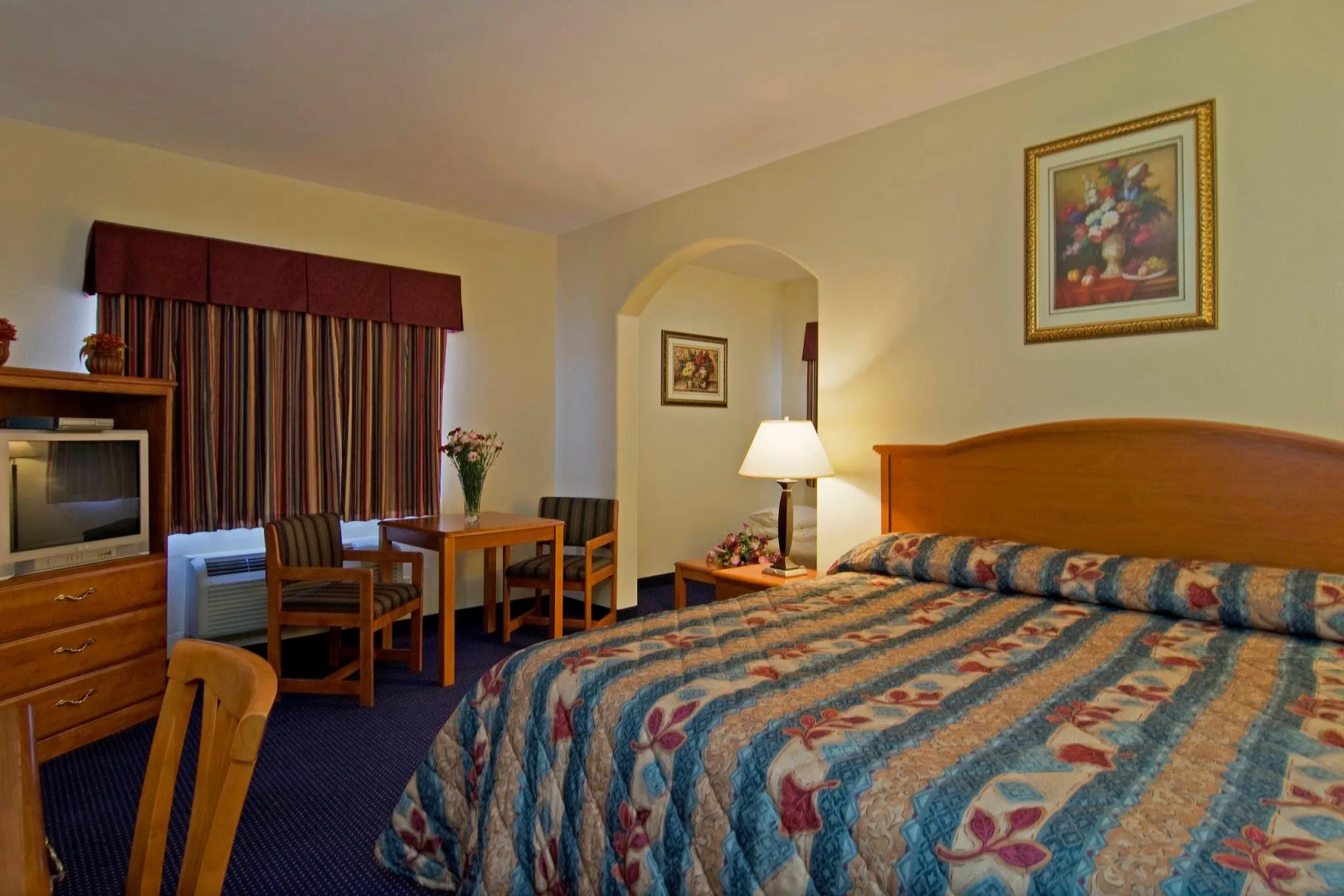 Americas Best Value Inn & Suites Bush Intl Airport