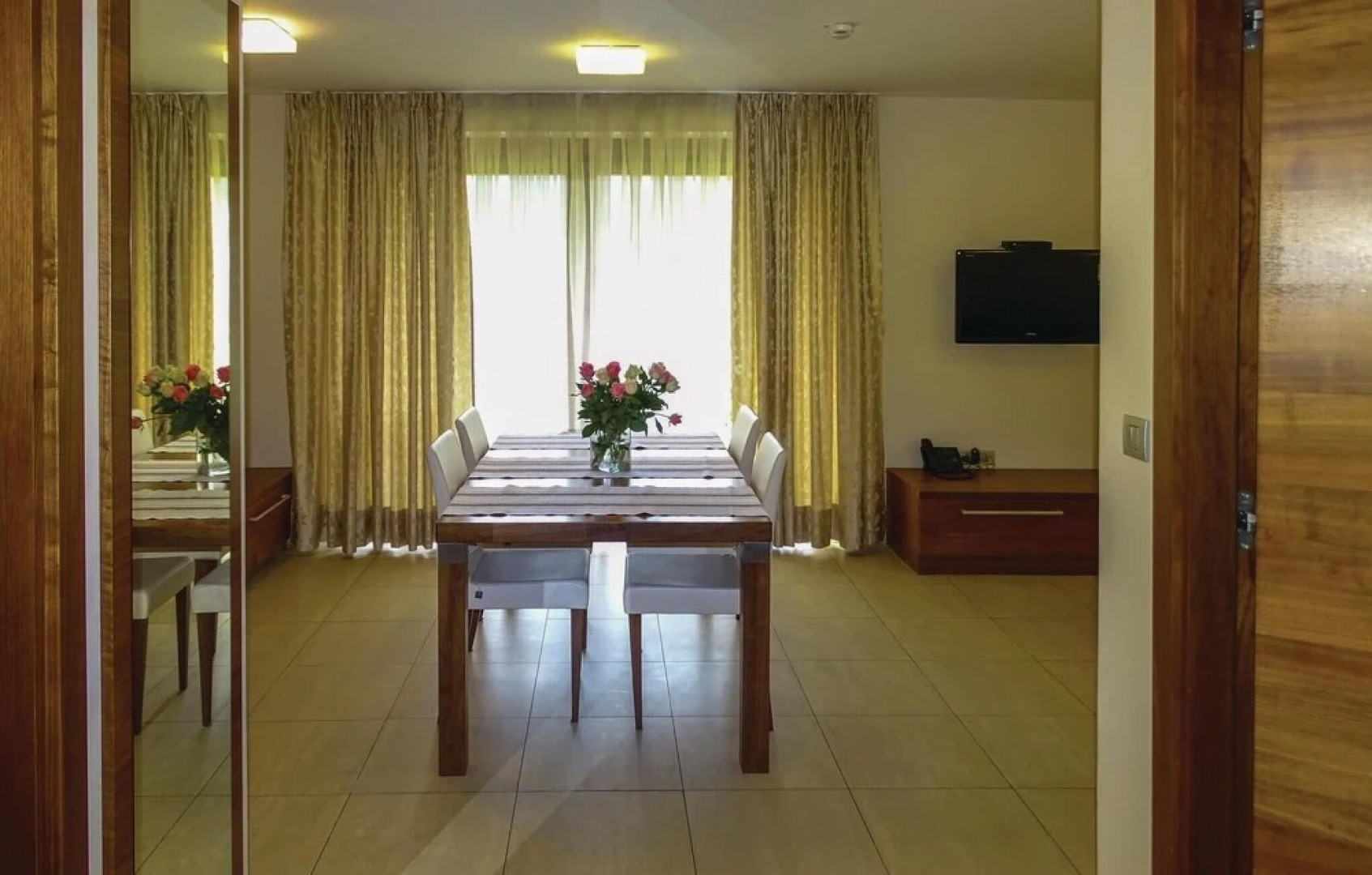 Beautiful Home in Lasko With Wifi and 1 Bedrooms