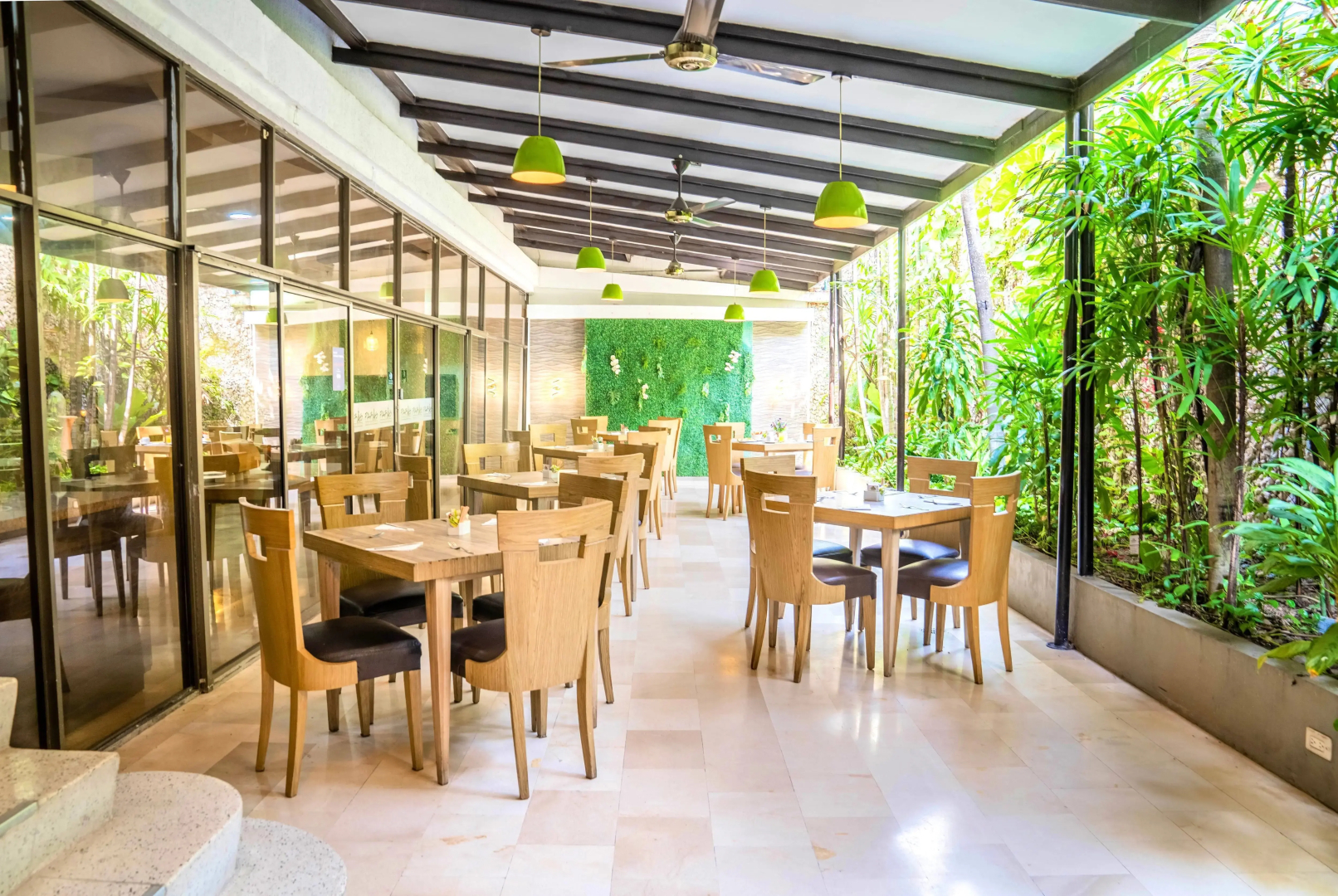 Howard Johnson Hotel Versalles Barranquilla