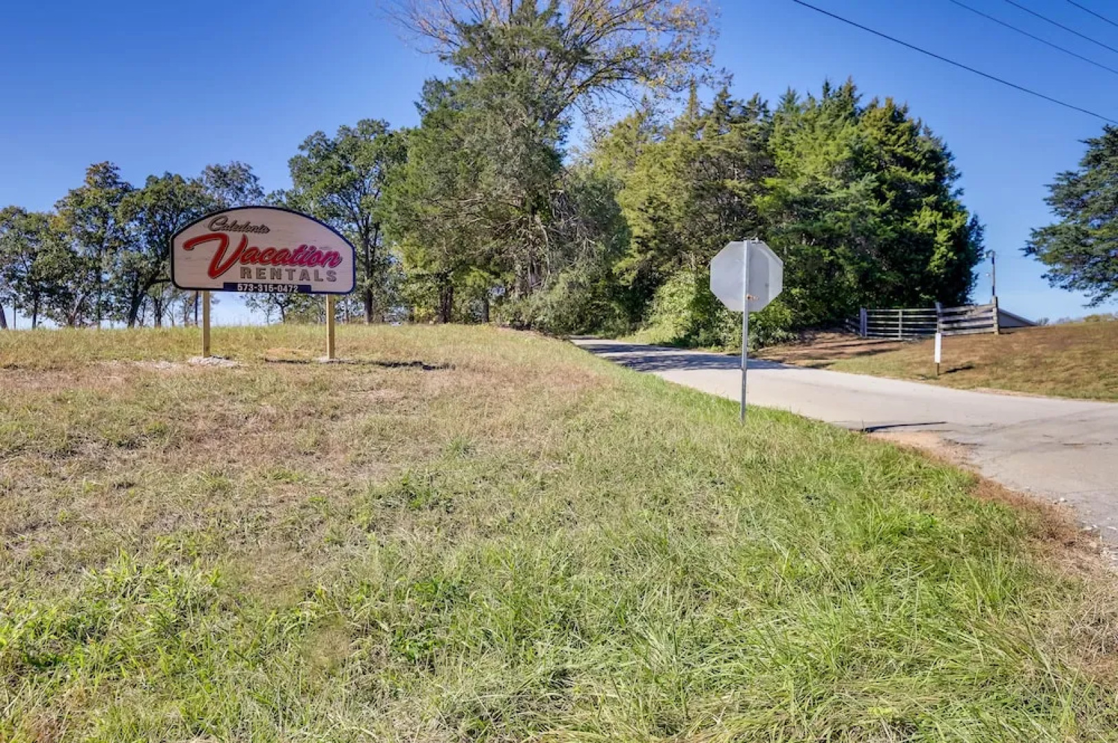 Rustic Caledonia Cabin Near State Parks & Boating!