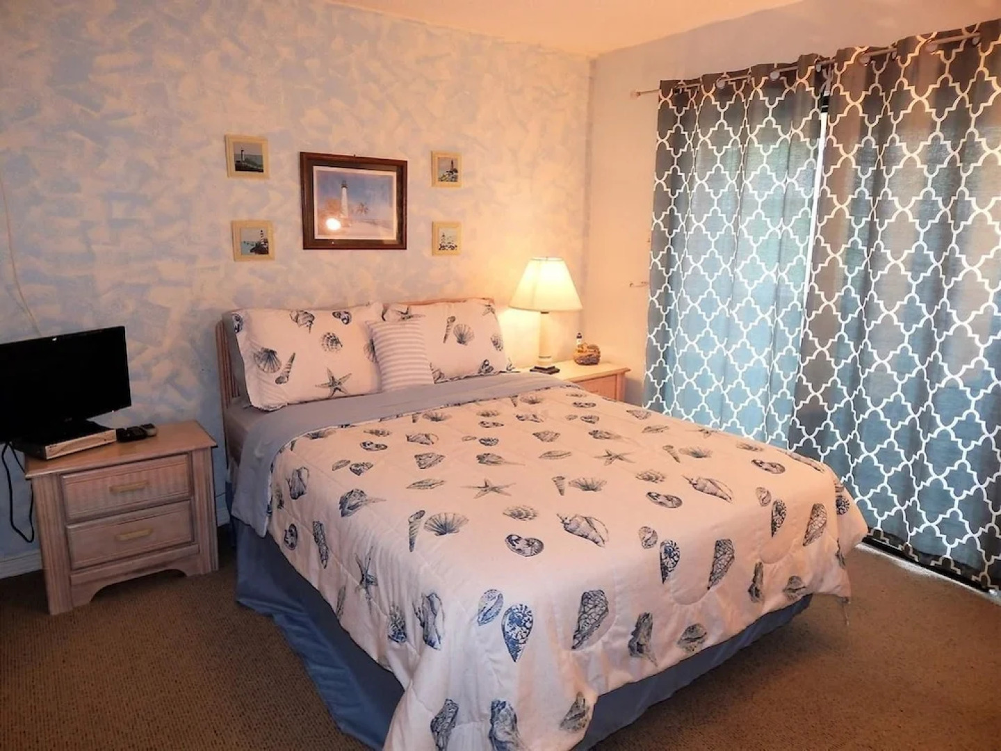 032 Sandcastle 5B by RedAwning