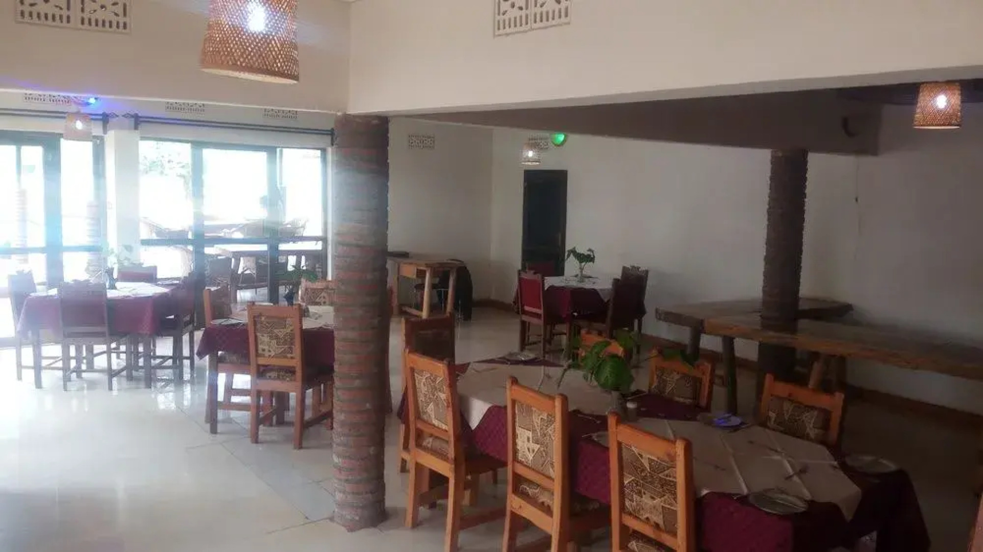 Ngorongoro Lodge & Campsite