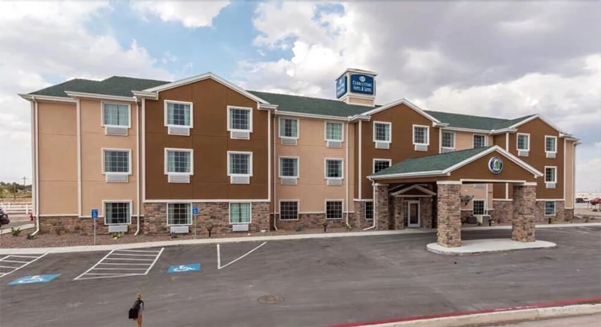 Cobblestone Hotel & Suites - Pecos