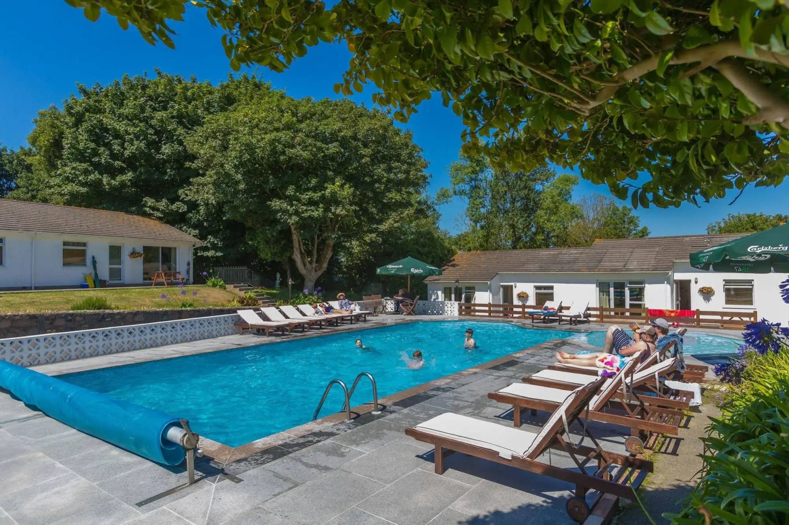 La Collinette Hotel, Cottages & Apartments