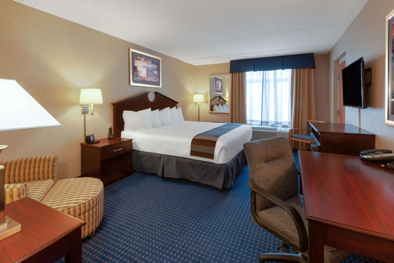 Wingate by Wyndham Erie