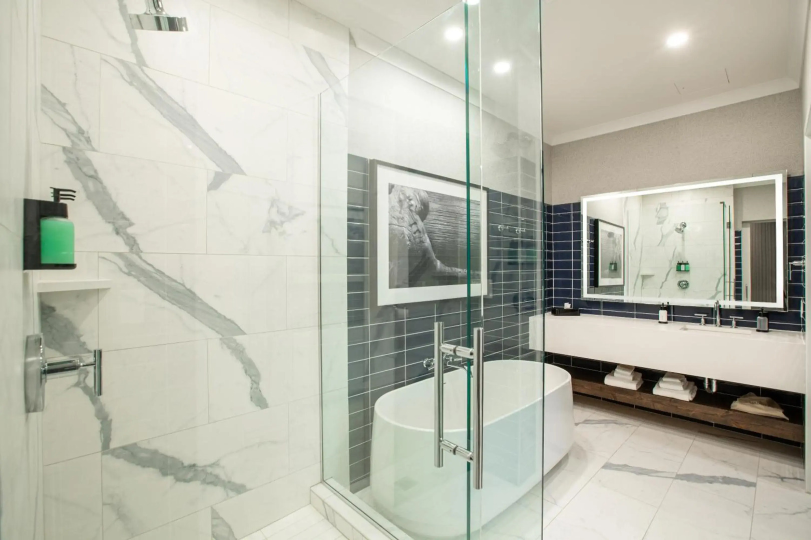 Sands Regency Casino Hotel — только для взрослых