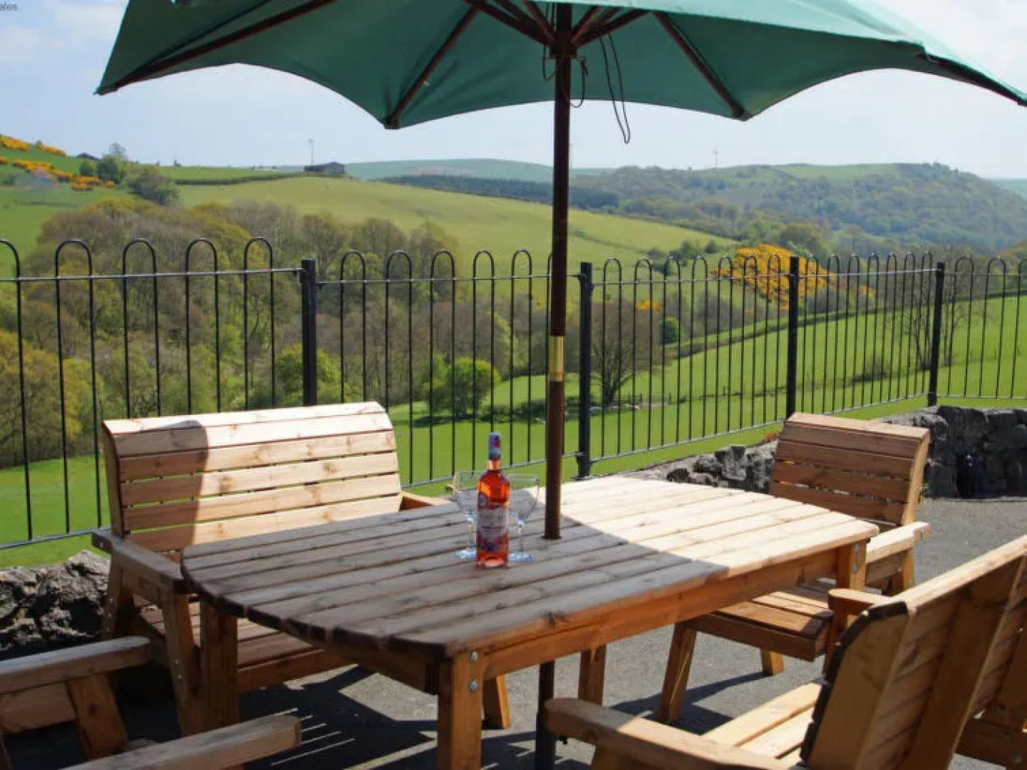 Holiday Home Pen Y Coed