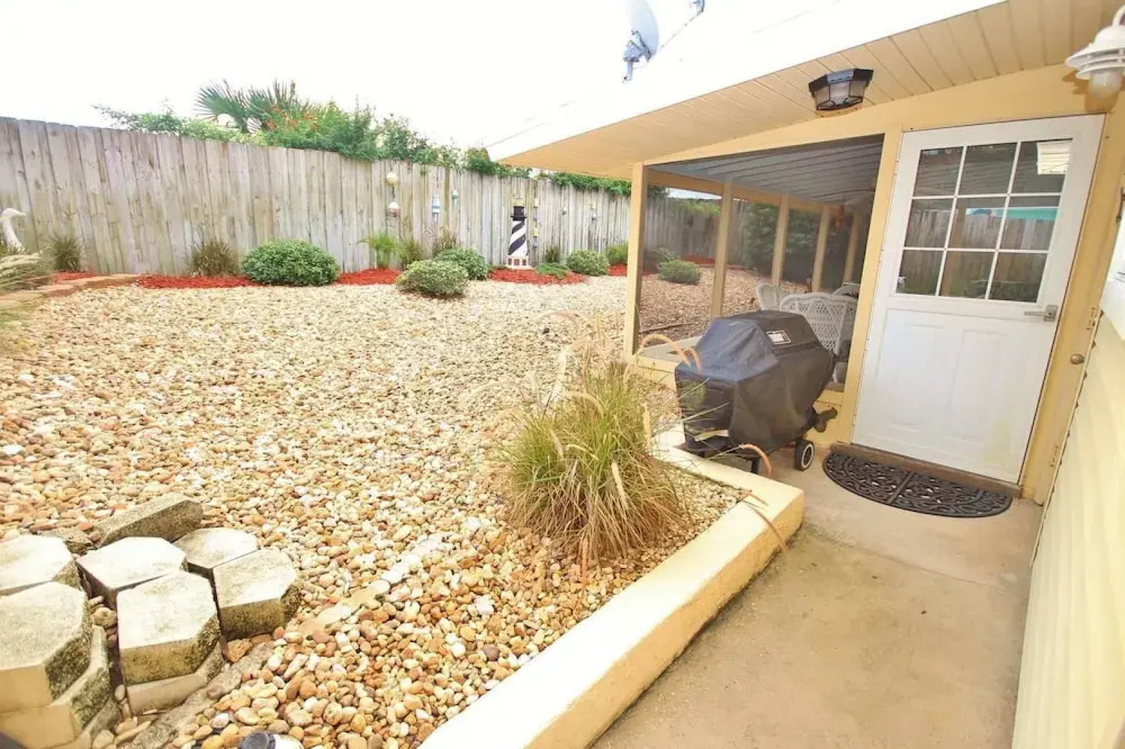 Seaside Hideaway Apartment 3