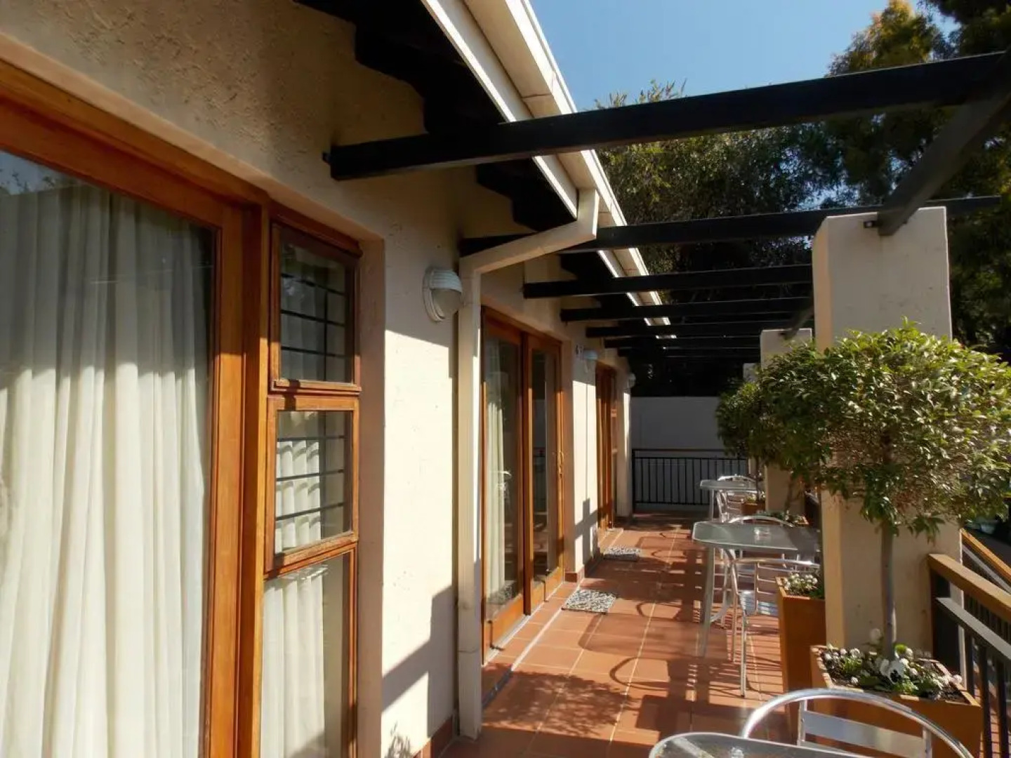 Cornerhouse on Conan Guest House