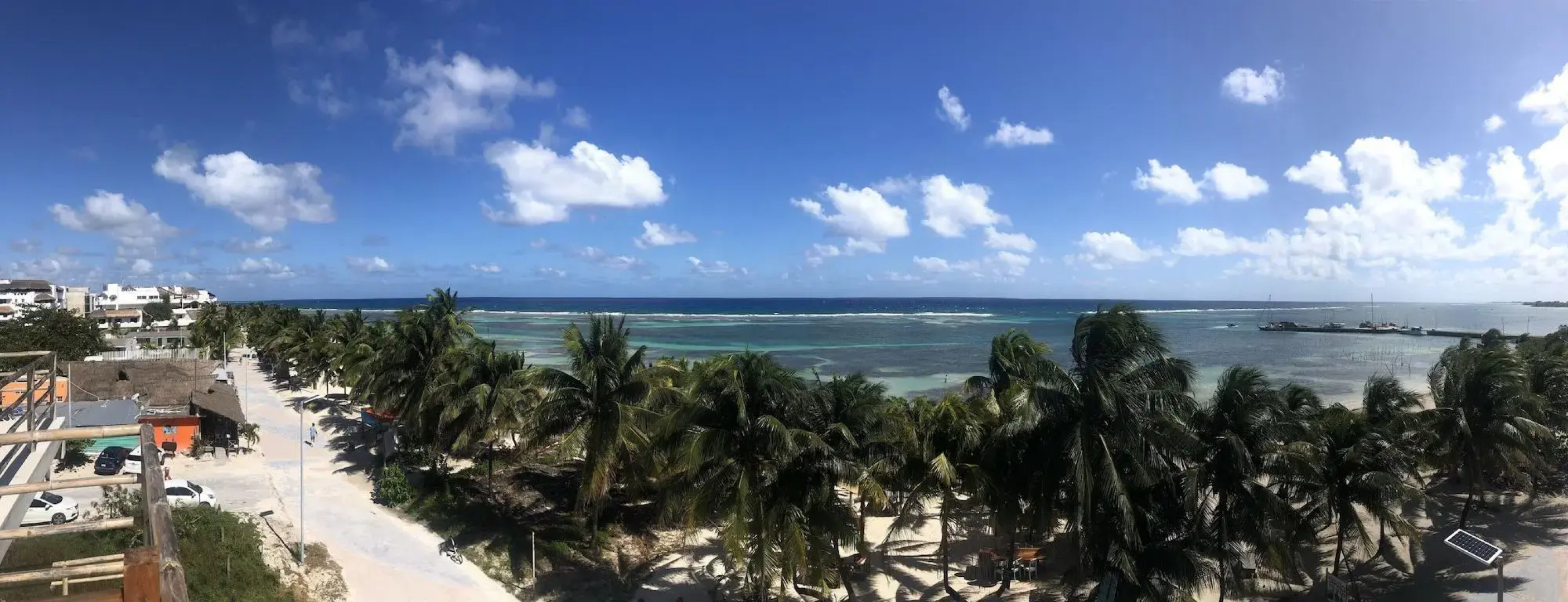 Noah Beach Hotel & Suites