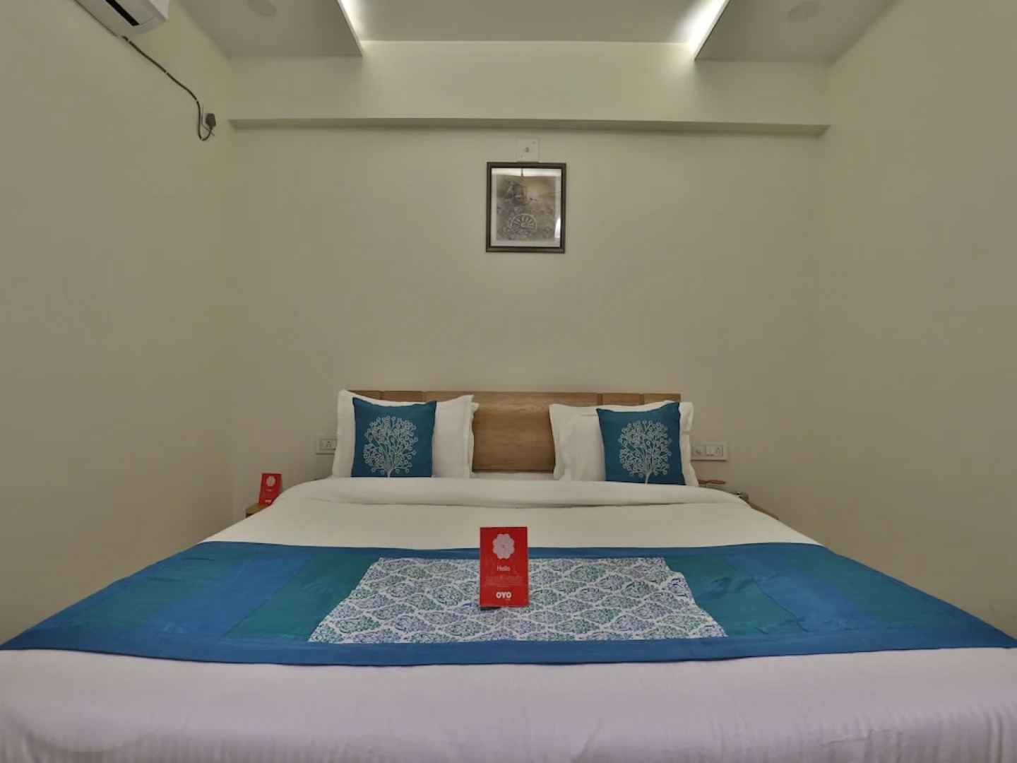 Collection O 12462 Hotel Shiv Inn