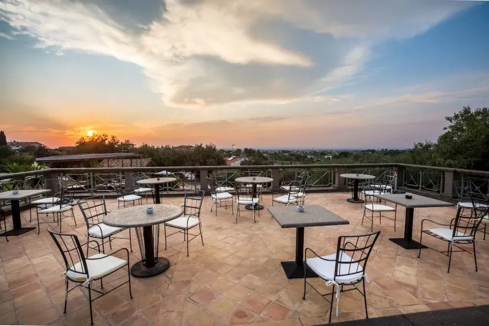 Residenza D'Epoca Pietra di Ponente