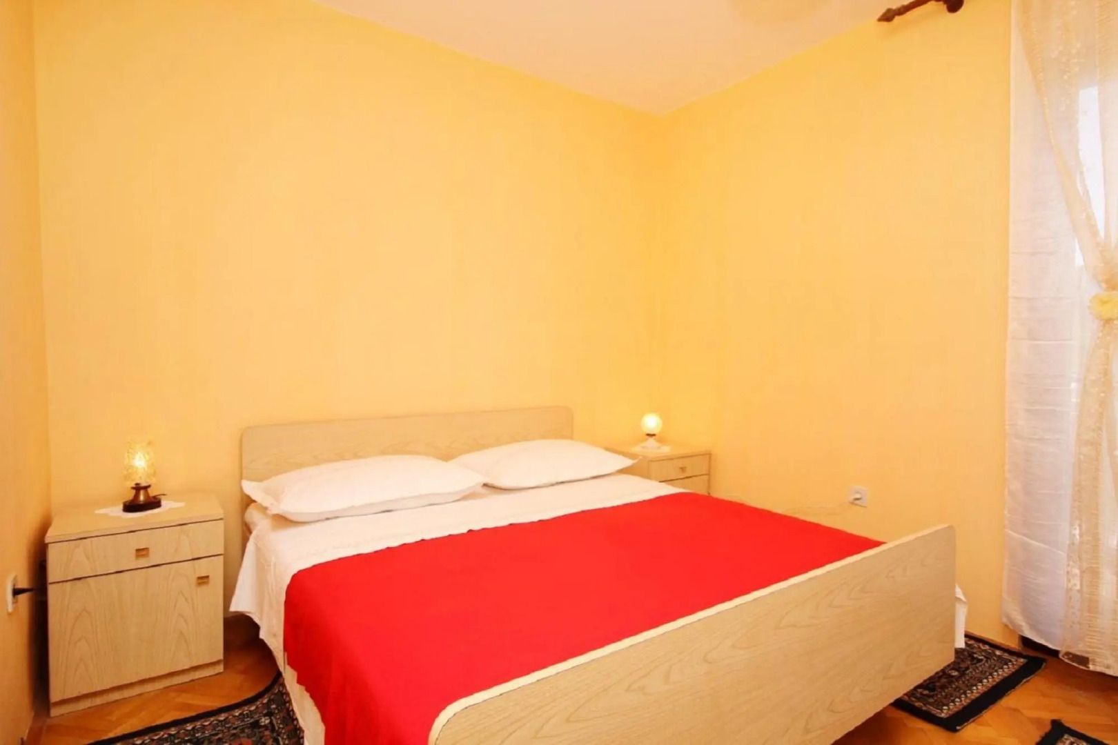 Ljube - quiet location & close to the beach - A2(4+1)