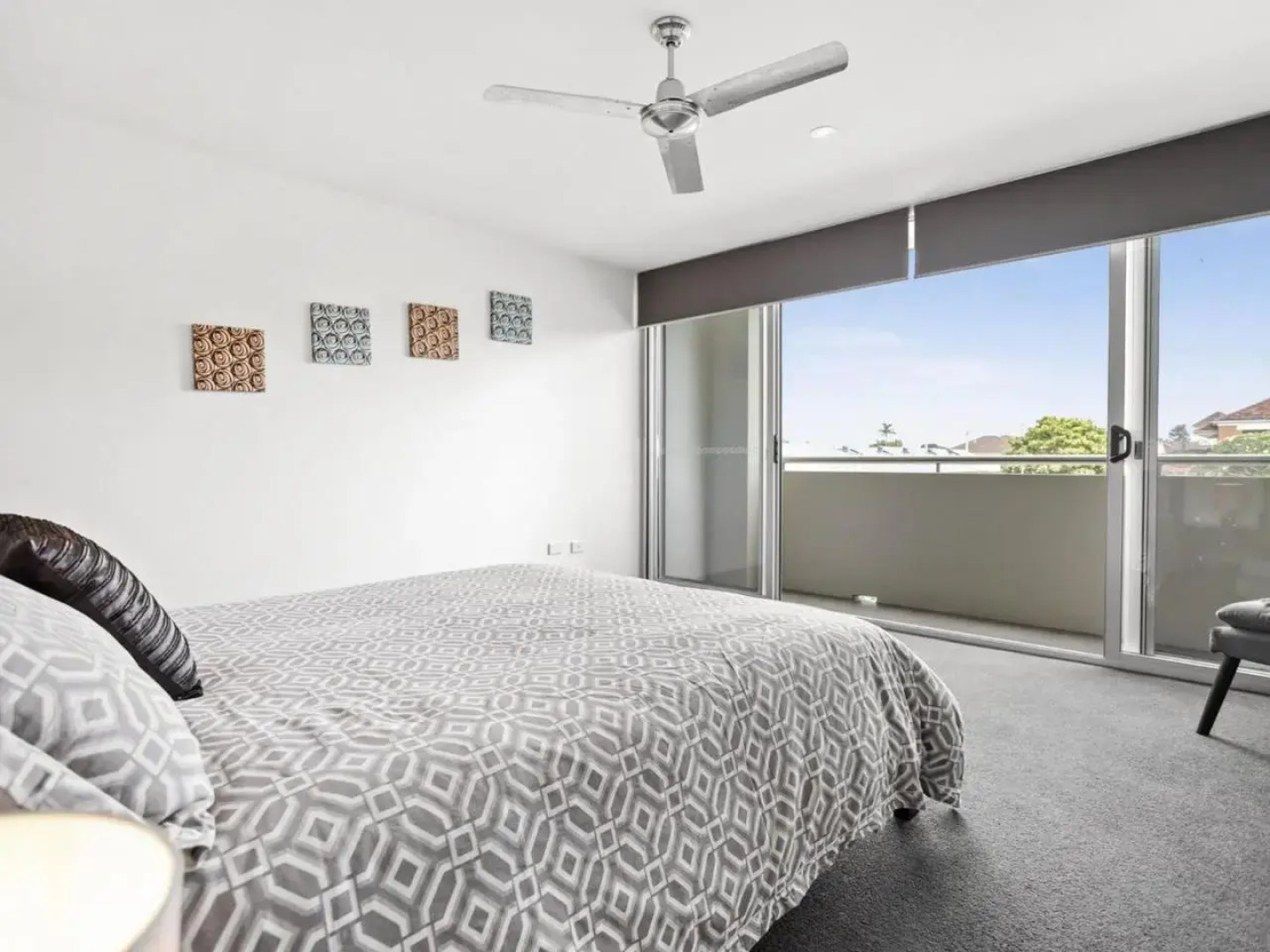 Unit 2 18 OAK STREET