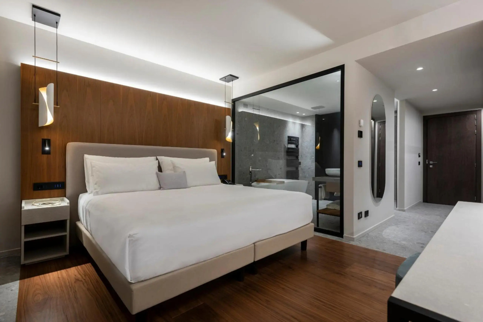 EALA My Lakeside Dream – Adults Only