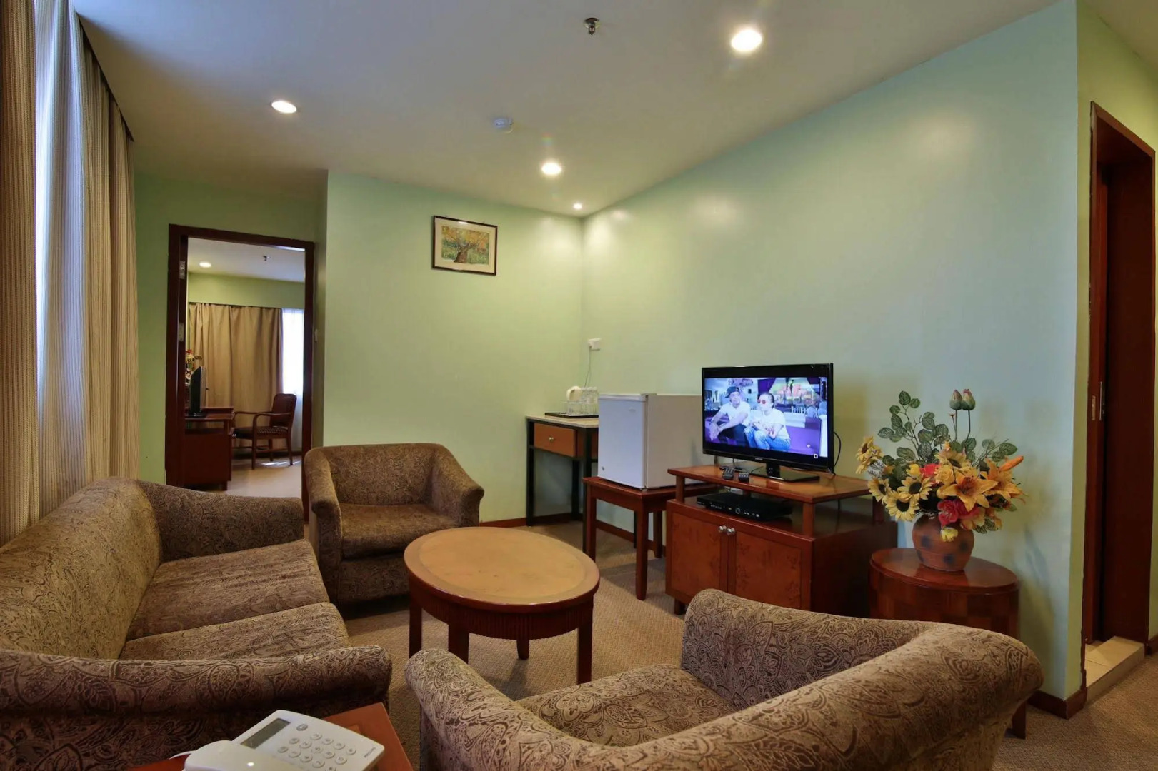 OYO 597 Winner Hotel