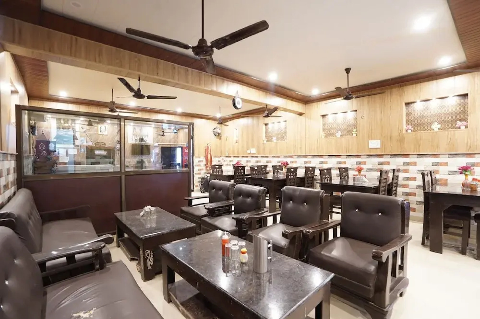 Fabexpress Fauji Guest House