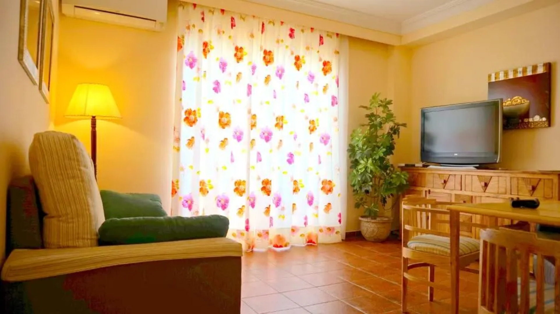 Apartamentos StarNerja II