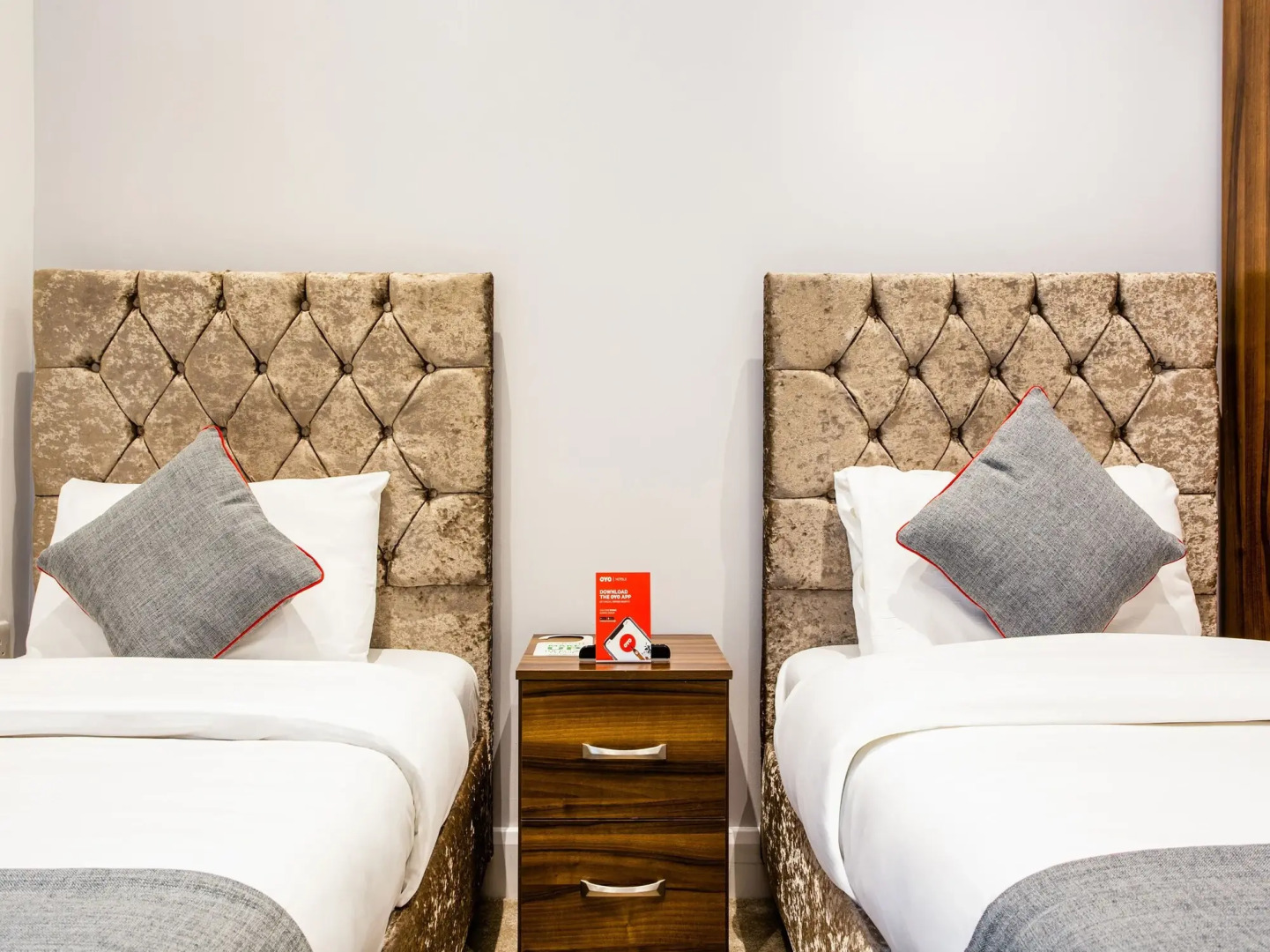 OYO The Arch, Wembly Stadium