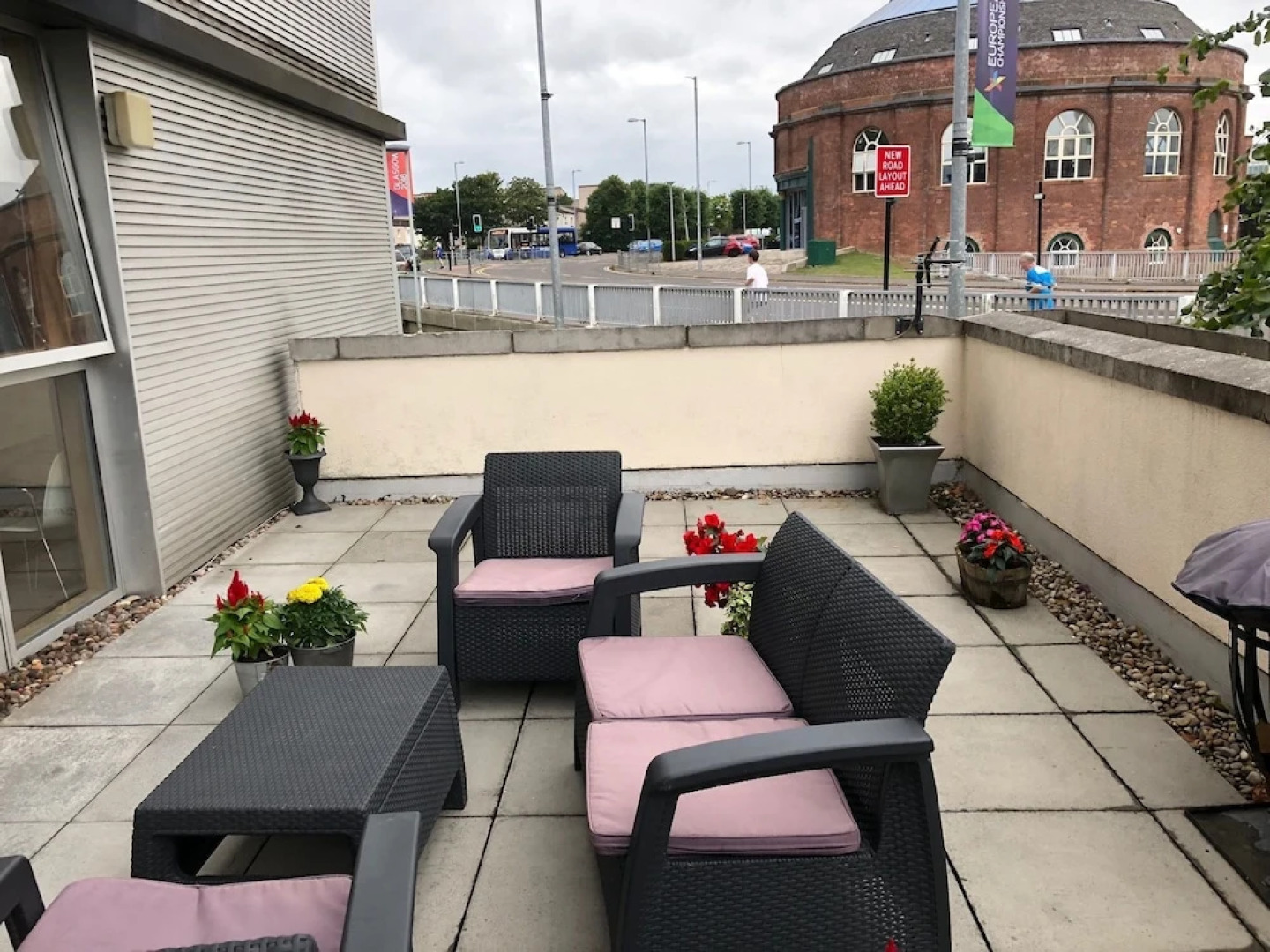 Hydro SECC Apartment