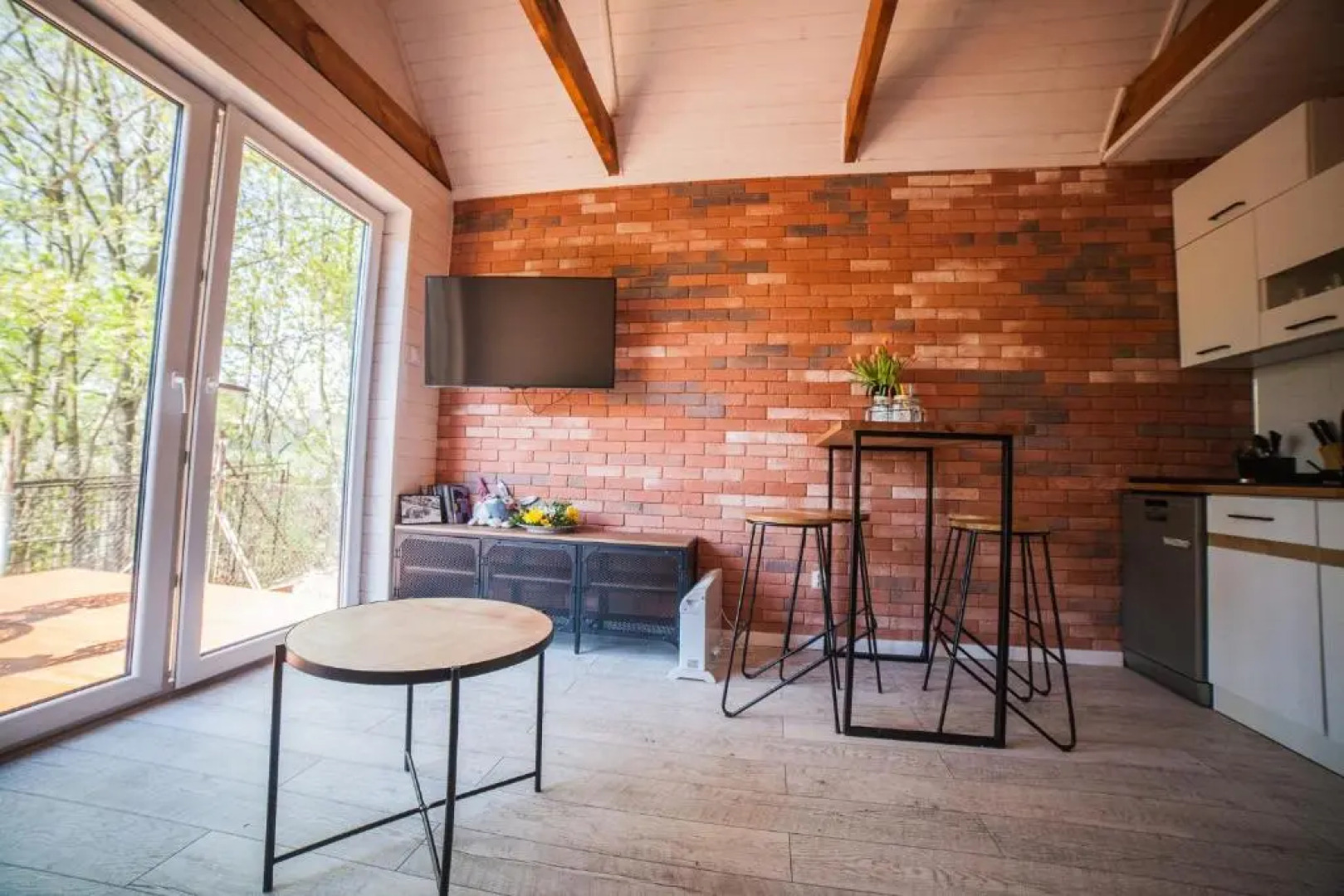 Lawendowo- domki, apartamenty, sauna i jacuzzi