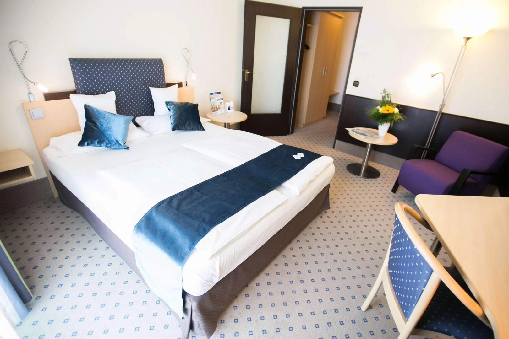 Holiday Inn - the niu, Stream Monchengladbach by IHG