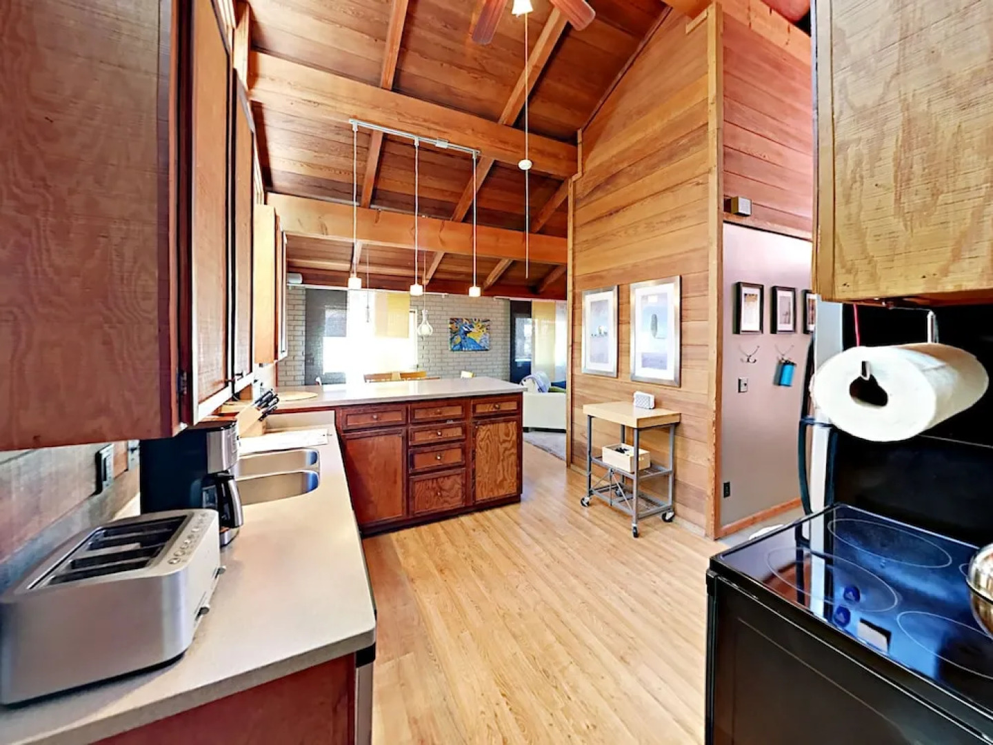 2260 Arizona Avenue Home 4 Bedrooms 2 Bathrooms Home