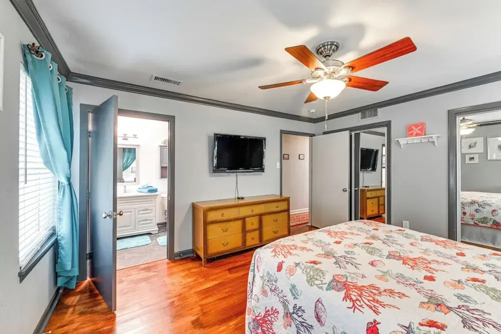 9 Mi to Dtwn: Fort Worth Home w/ Patio & Yard