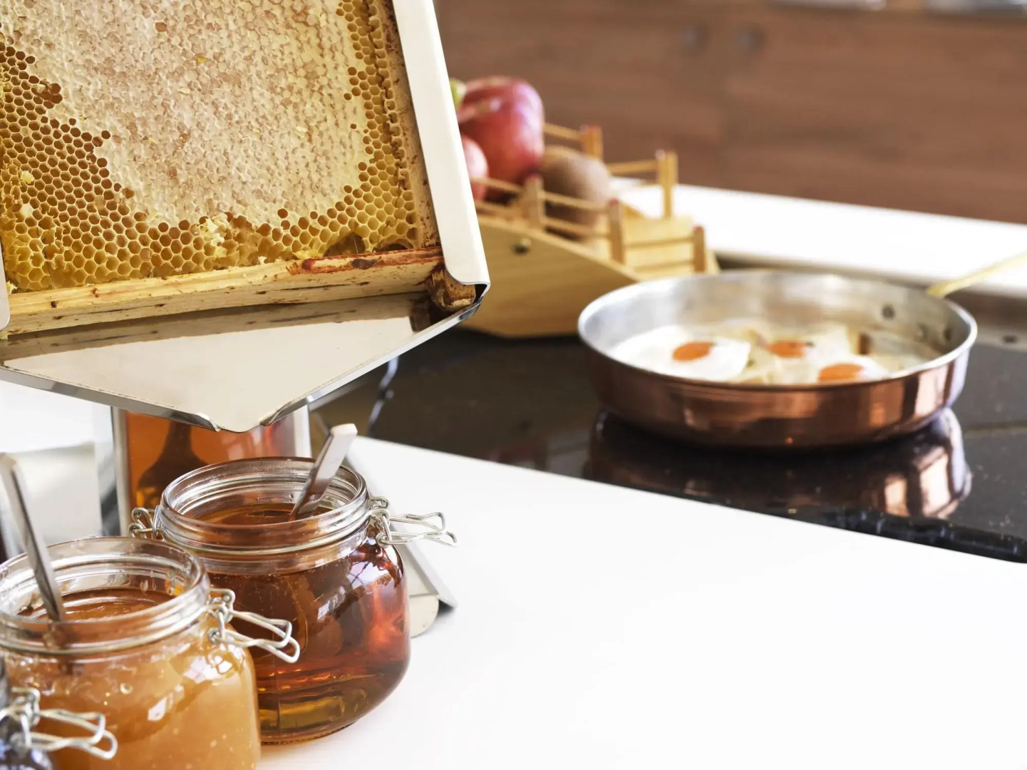 NLH MATI Seafront - Neighborhood Lifestyle Hotels