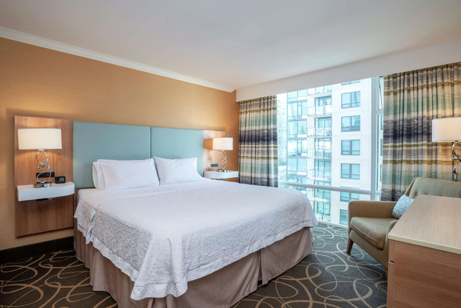 Hampton Inn and Suites by Hilton, Downtown Vancouver