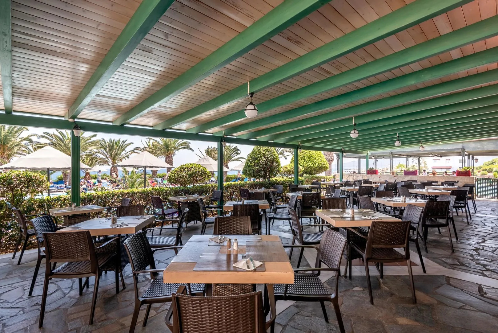 Отель Mediterraneo