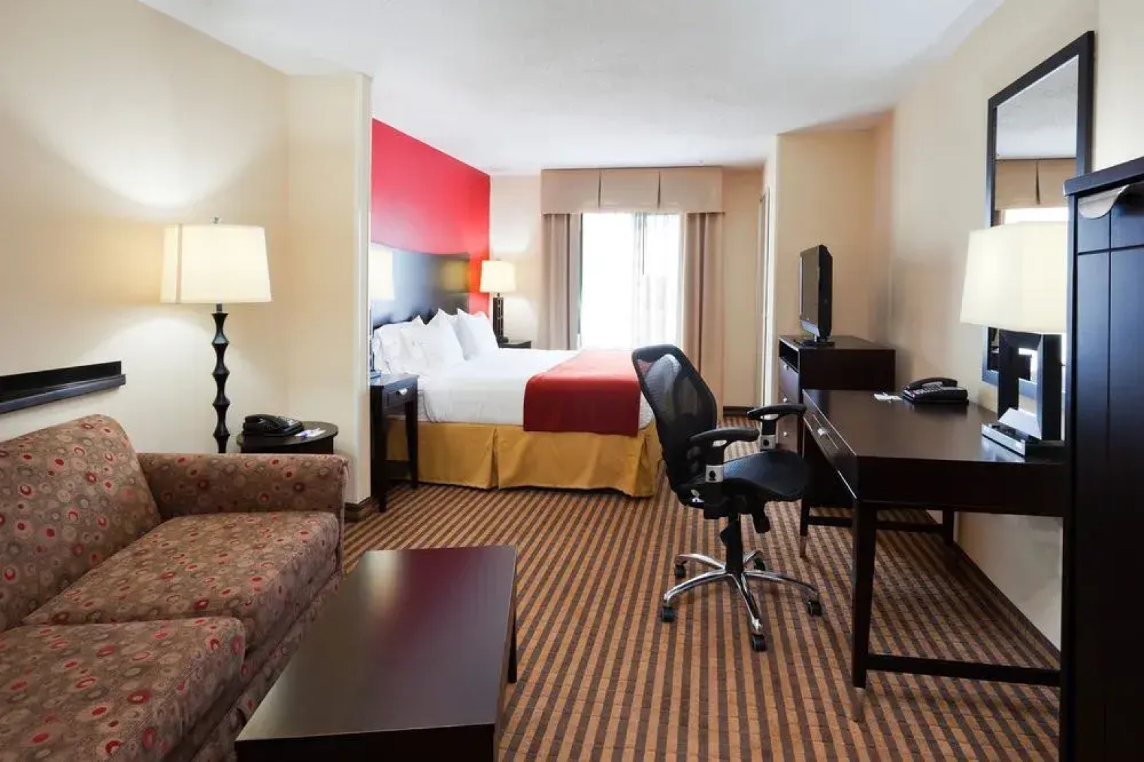 Holiday Inn Express Atmore