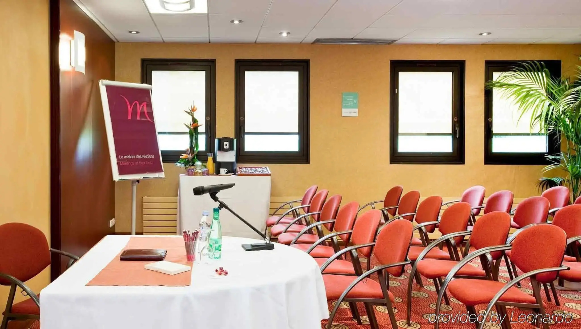 Mercure Pau Palais Sports