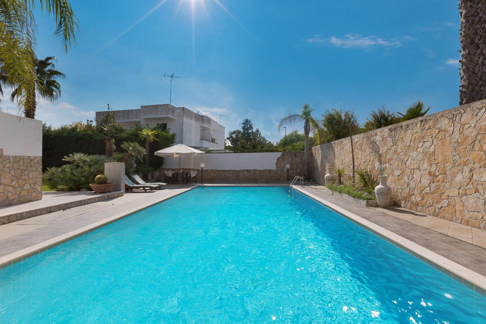 351 Villa Goccia by Barbarhouse