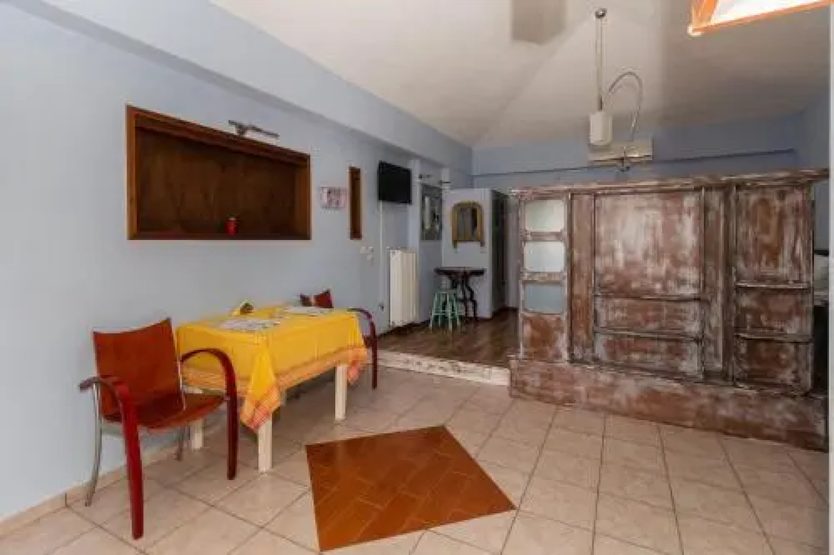 Ta Spitakia Tsarbopoulos