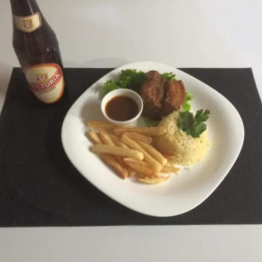 Hotel y Restaurante Cafe De Paris