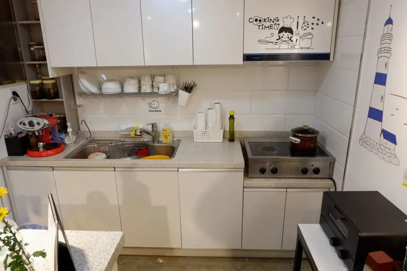 Haru The Guesthouse Hostel