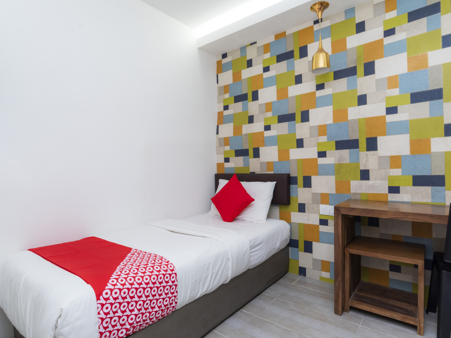 OYO 89355 Big Big Hotel